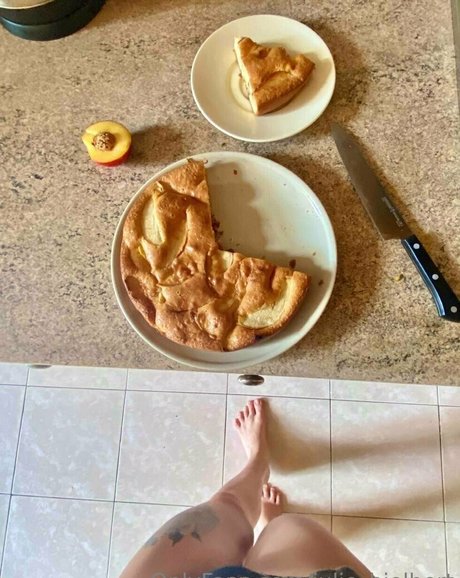 sisters onlyfans art naked pic