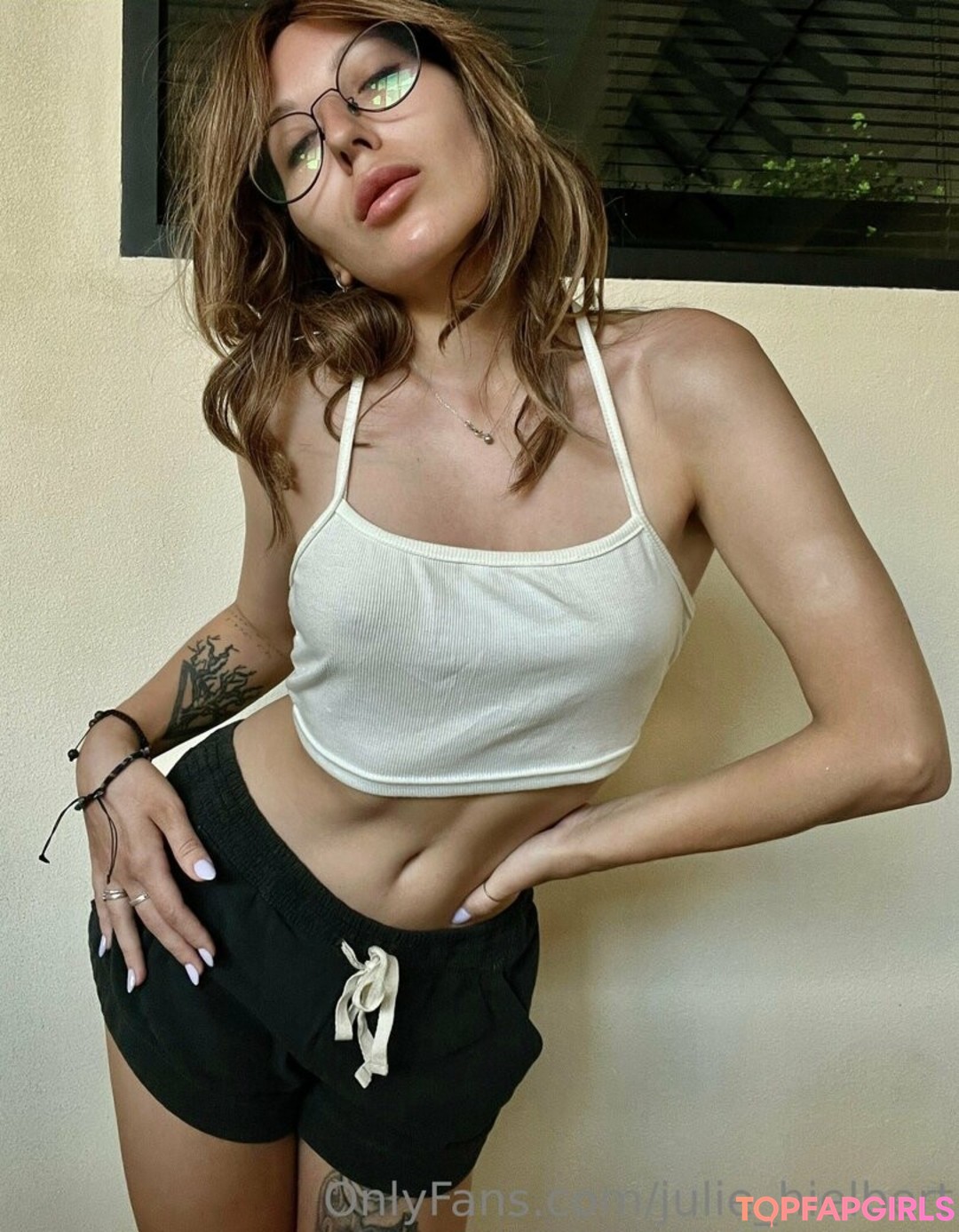 deep onlyfans sexy nude photo