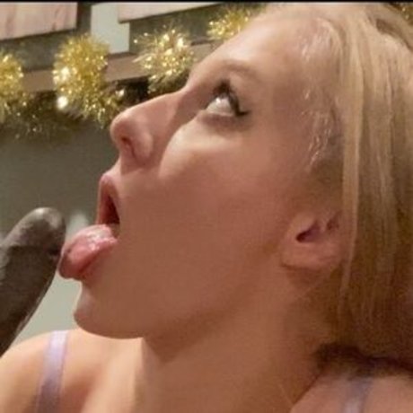 RomiBaby18 top pornstar img