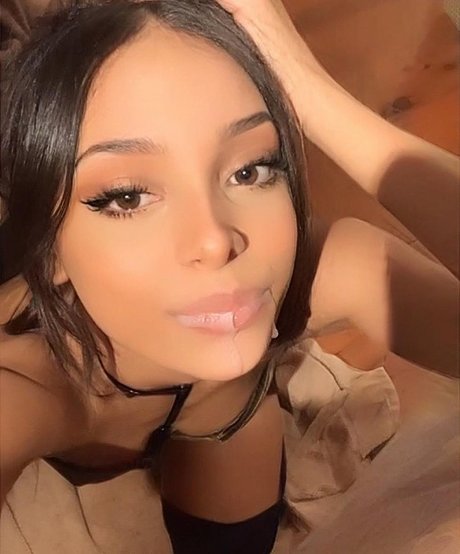 Angel Rhodes sexy star pics