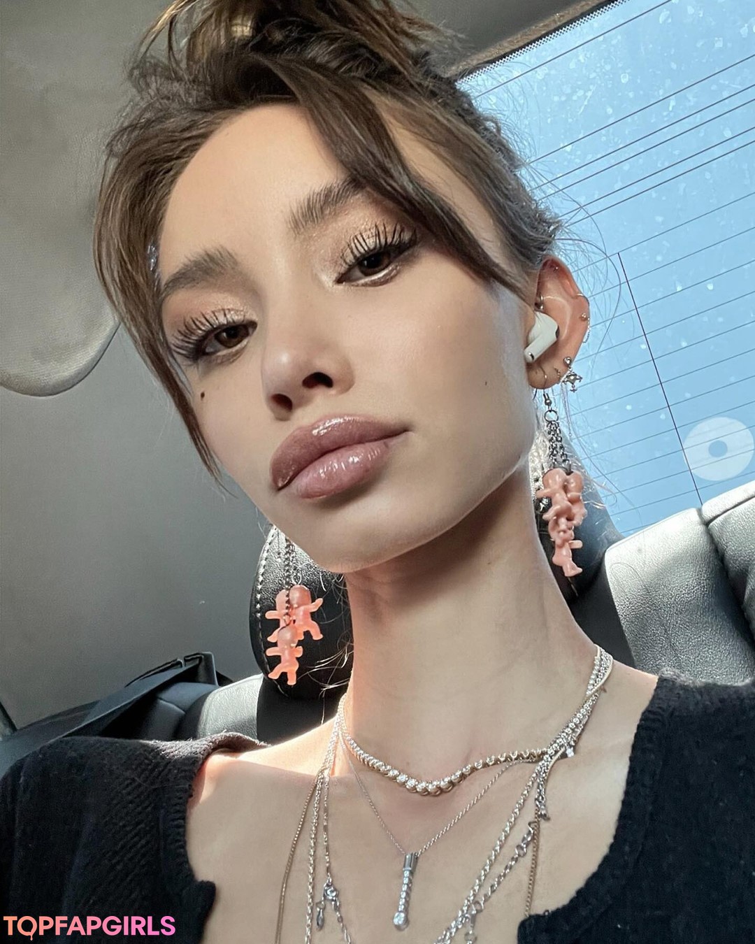 Kaile Goh high quality pornstar image