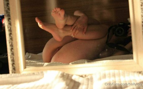 hollyloly porn actress img