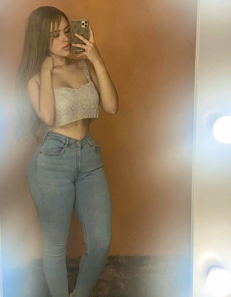 stephanie scarleth erotic star images