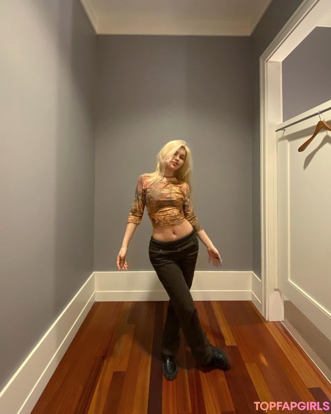 ruby onlyfans art porn gallery