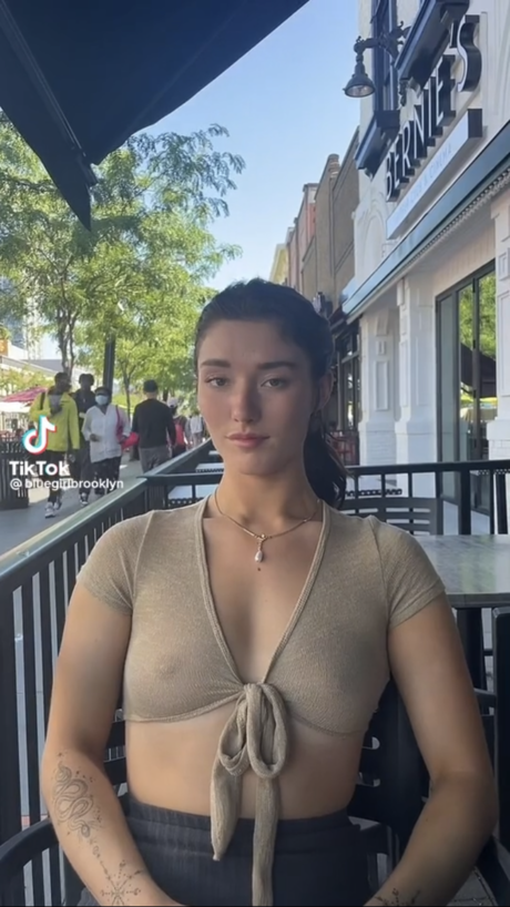 _Brooklyn Babe pretty actress archive