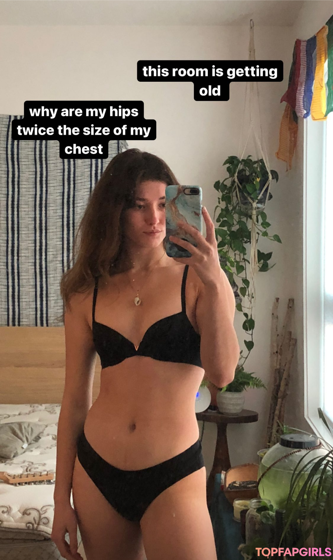 Brooklyn Babe star sexy photos