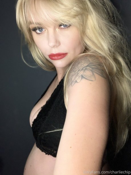 skinny brunette onlyfans art porn img