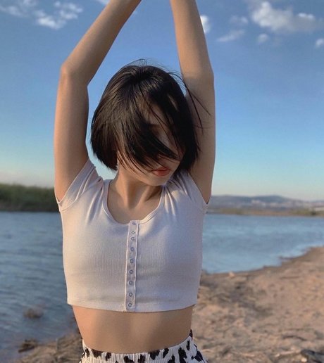 Ninja Vi model beautiful pictures