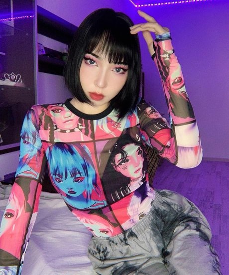 Ninja Vi pornstar exclusive photo