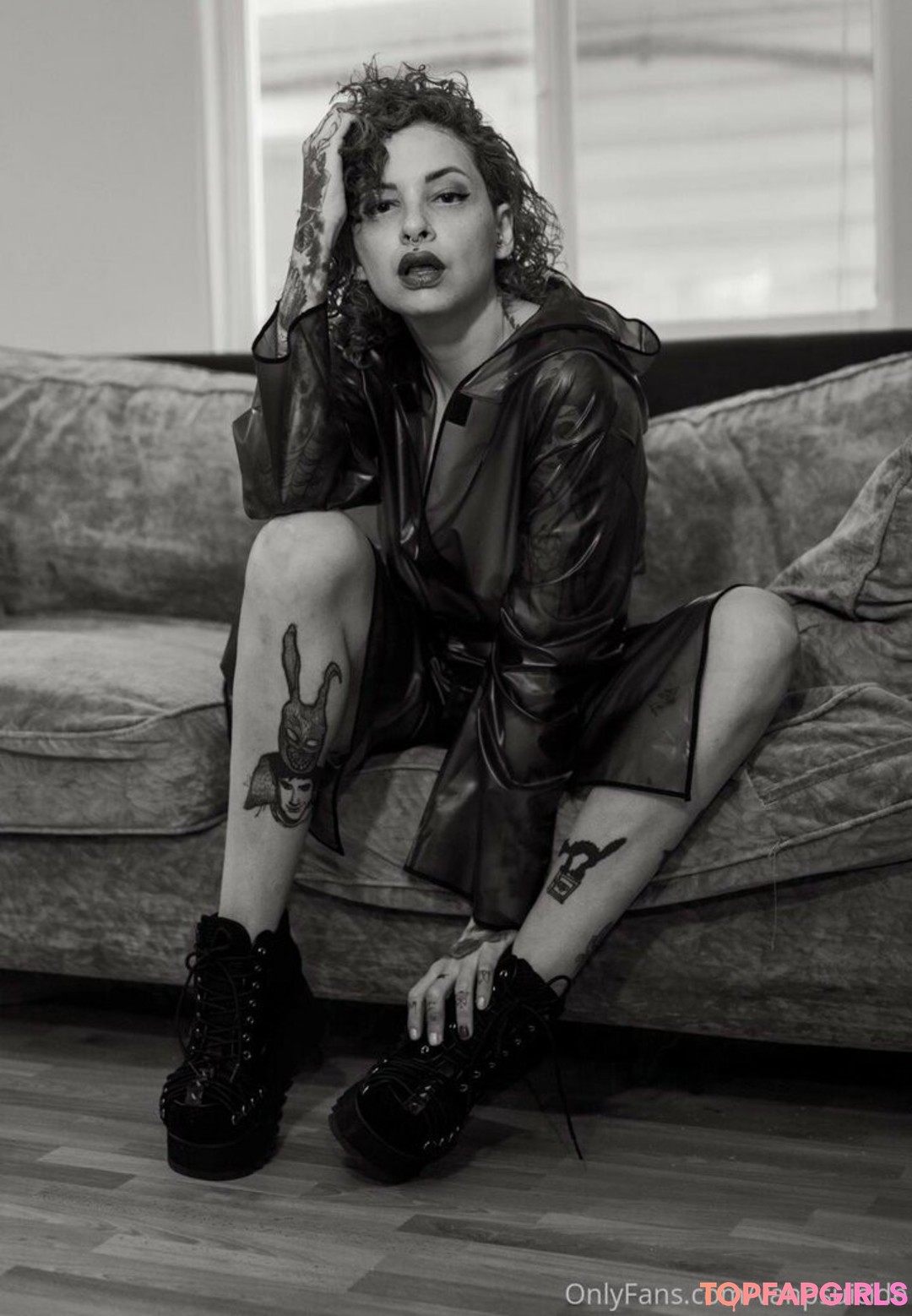 vanpsuicide porn model pic
