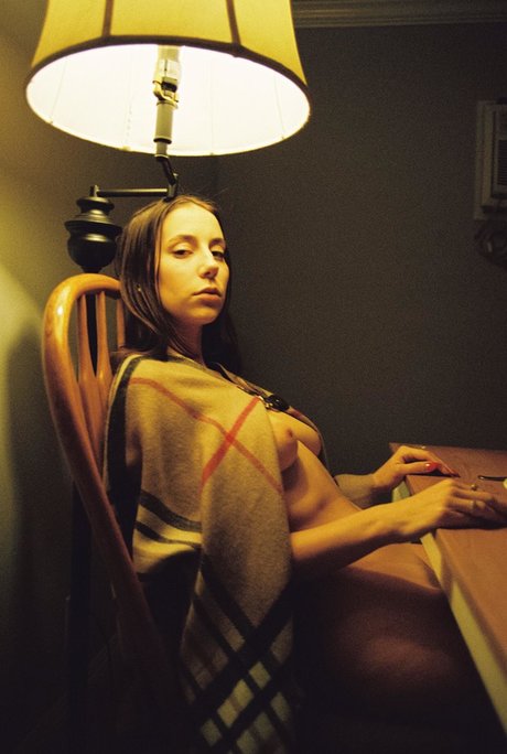 Miss Mars free actress images