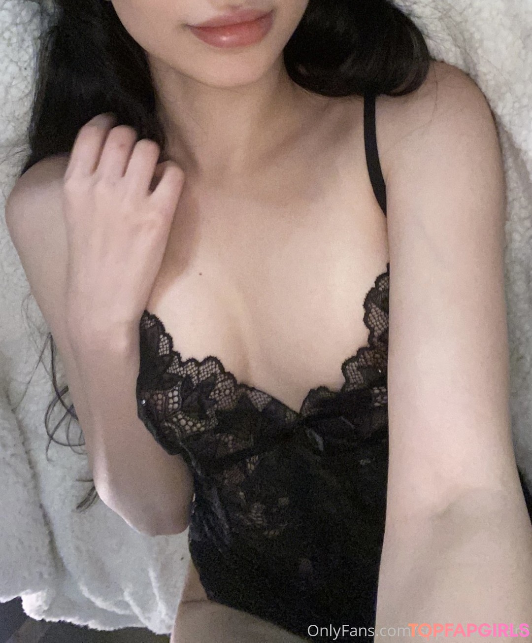 Sophia Romaro hot model img