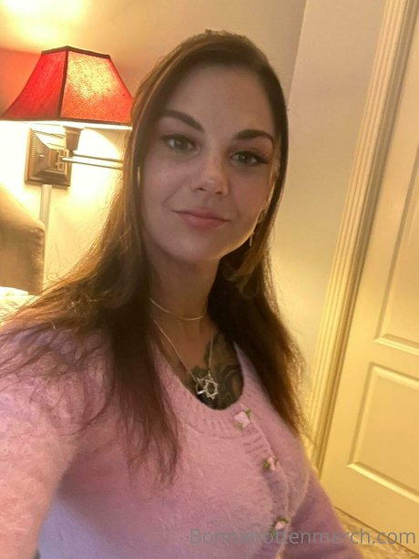 chicks with dicks onlyfans hot porn photos