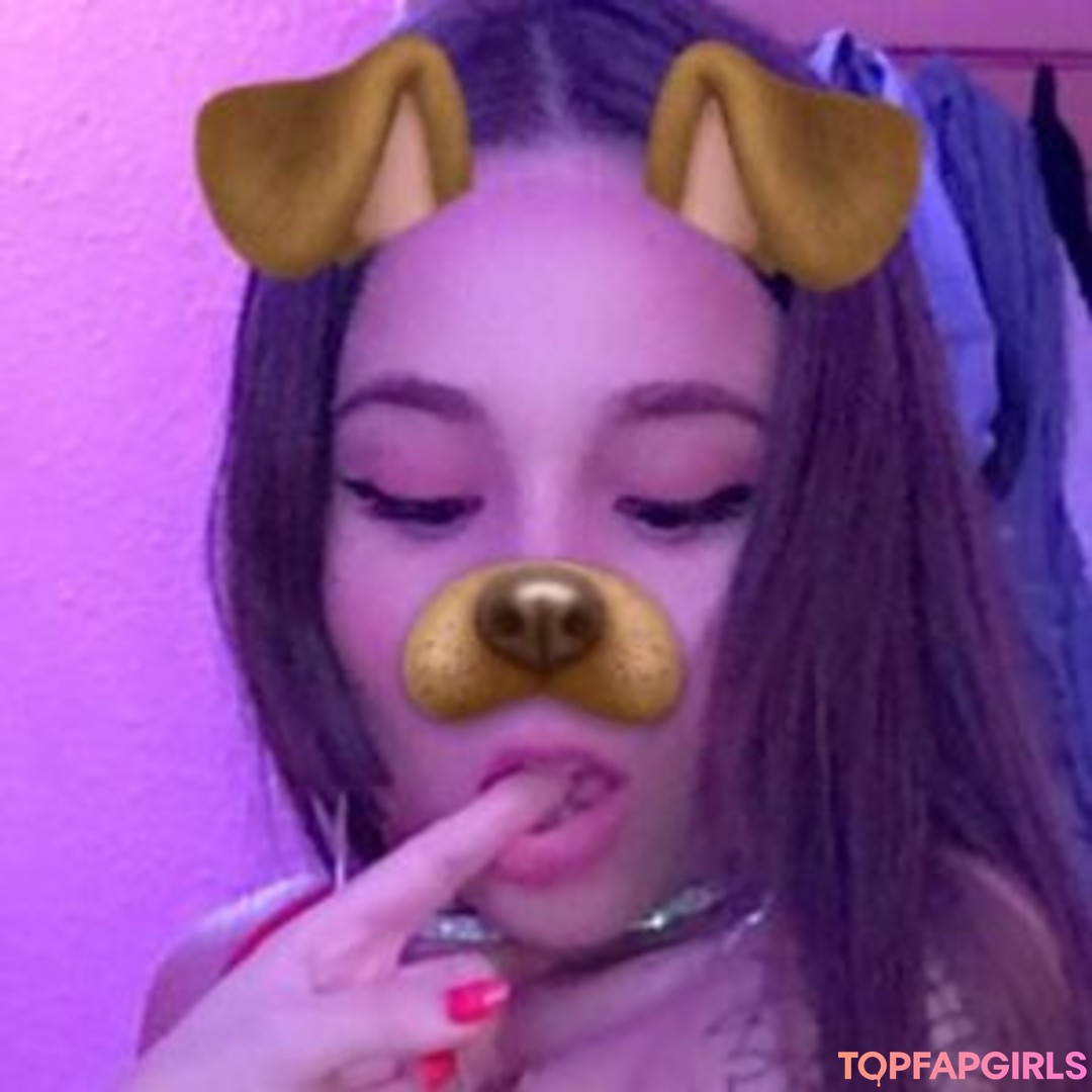 Estela Saubi model best pic