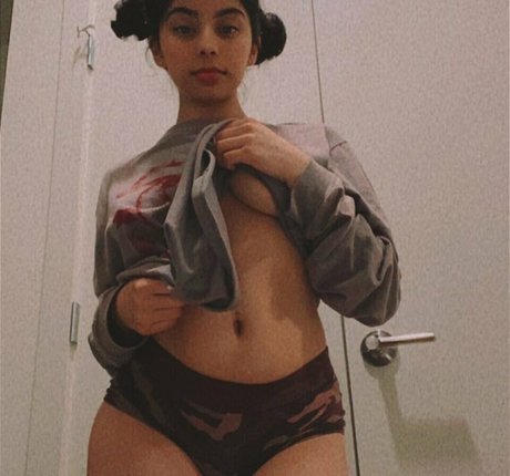 army milf onlyfans free naked photo