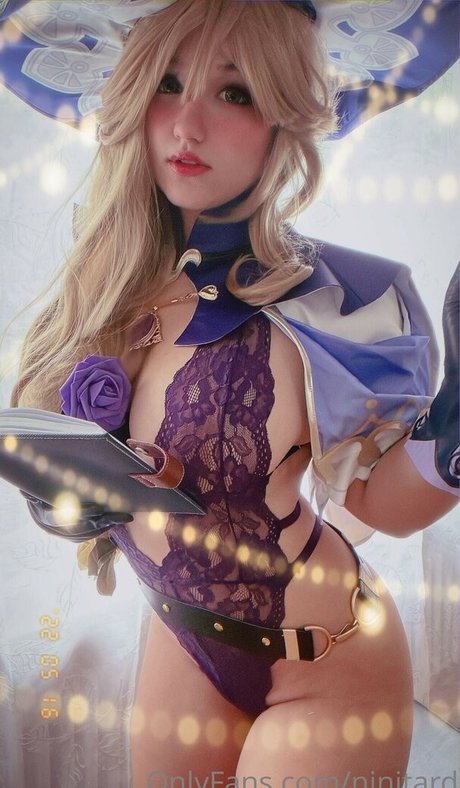 Niniitard high quality pornstar picture