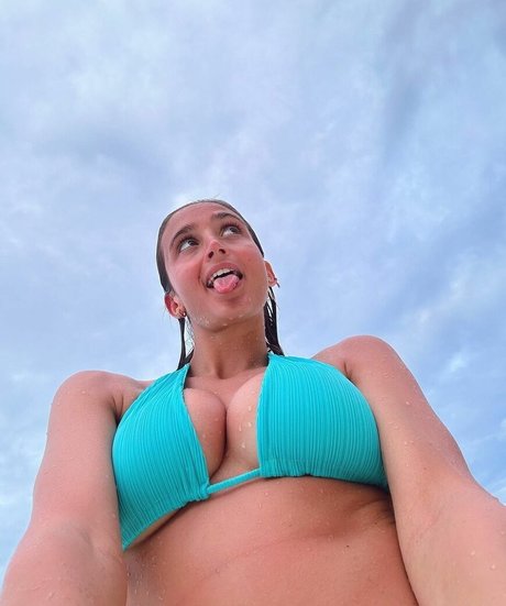 Martina Socrate nudes model pic