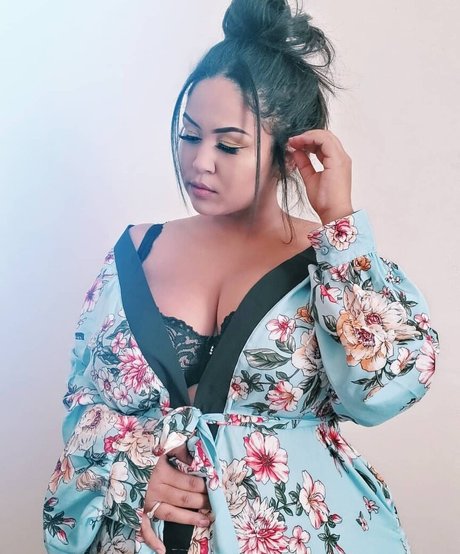 barista onlyfans sexy gallery