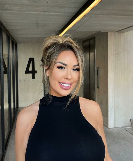 teen topless onlyfans art nude photo