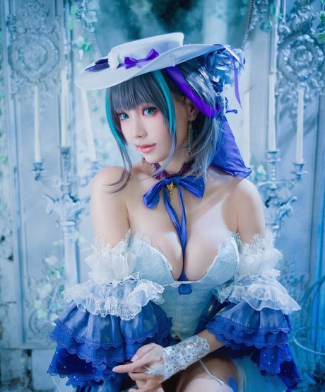 Ely Cosplay pornstar high quality img