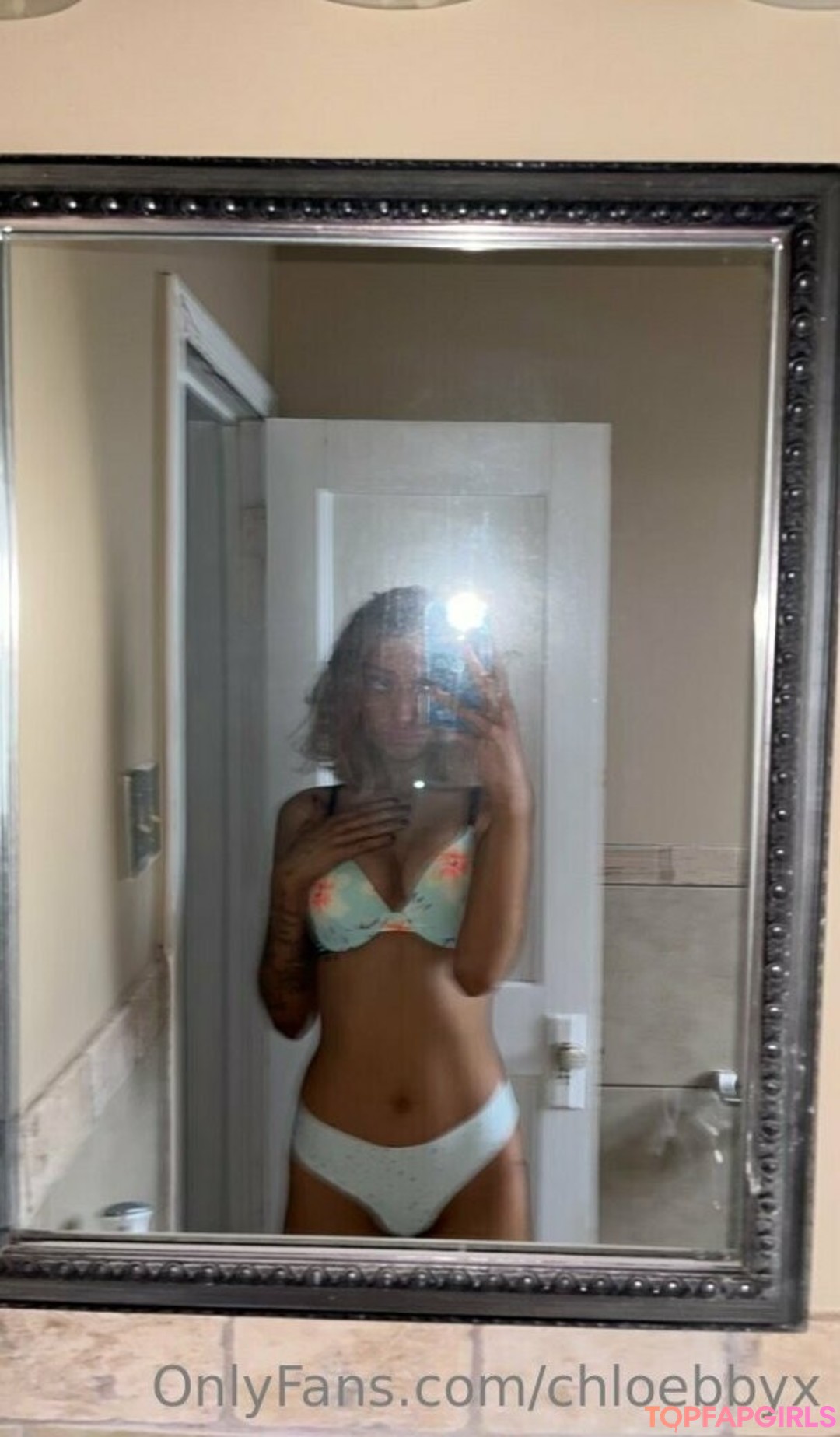 chloebbyx pornstar hot pic