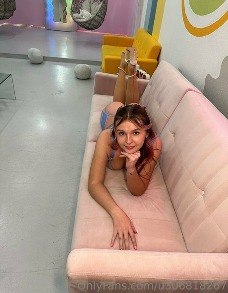 nerdyhayley69 hd model pictures