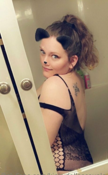 kinkydallascouple art actress gallery