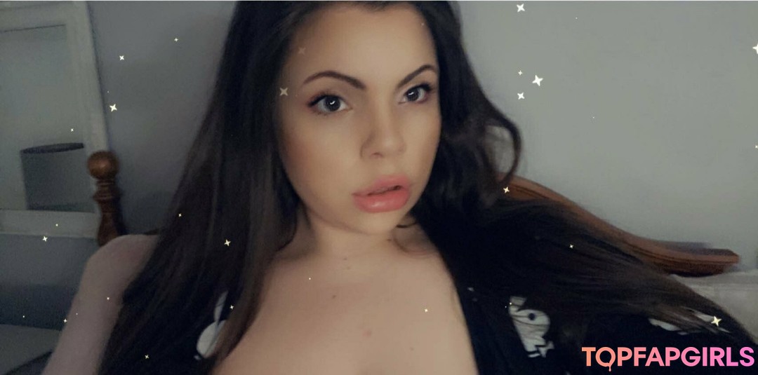 bigbuttbambii sexy star pictures
