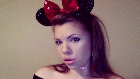 bigbuttbambii art star galleries