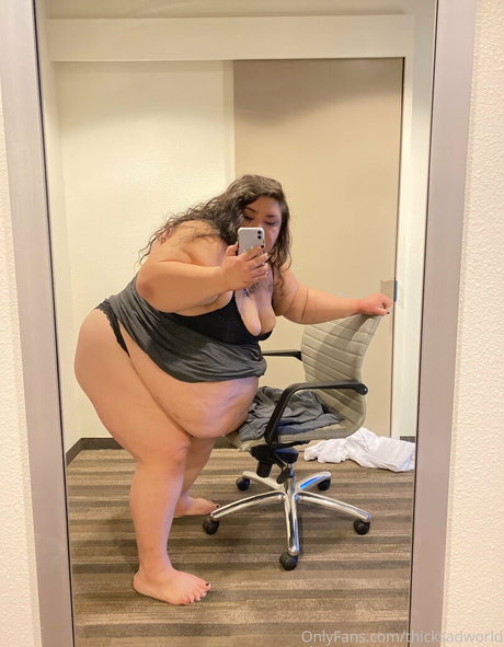 thicksadworld profile image