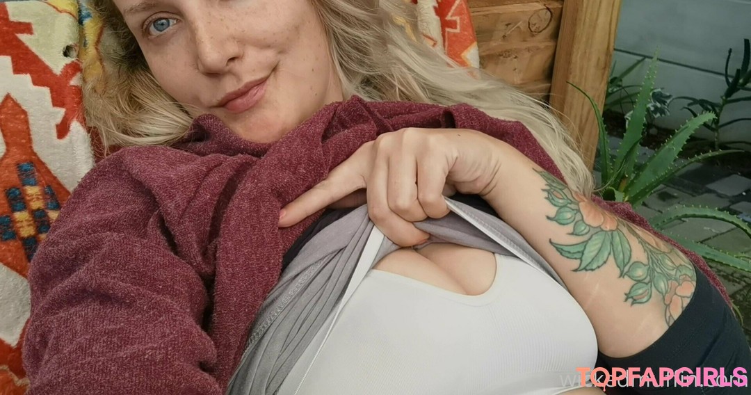 thewickedmuffin top profile image