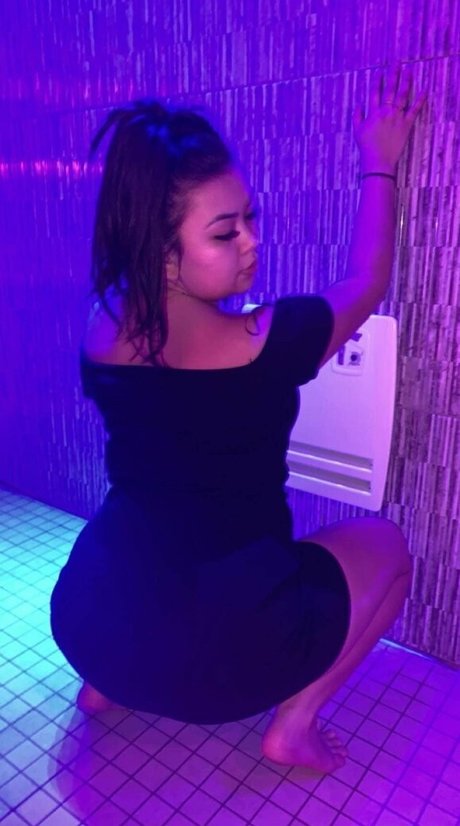 nerdy teen onlyfans hot nude photo