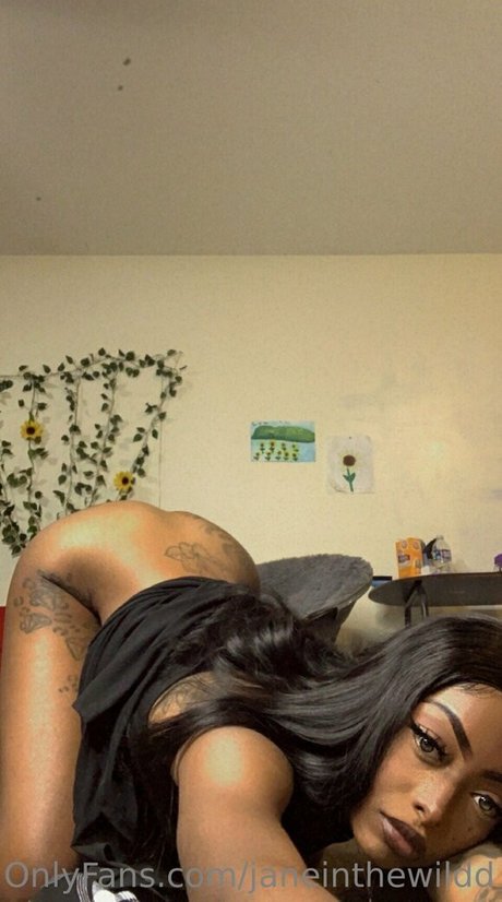 gloryhole wife onlyfans nude image