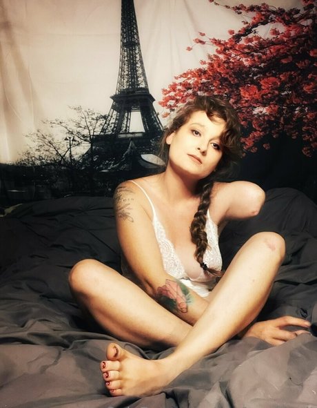 ebony squirt onlyfans hot naked images