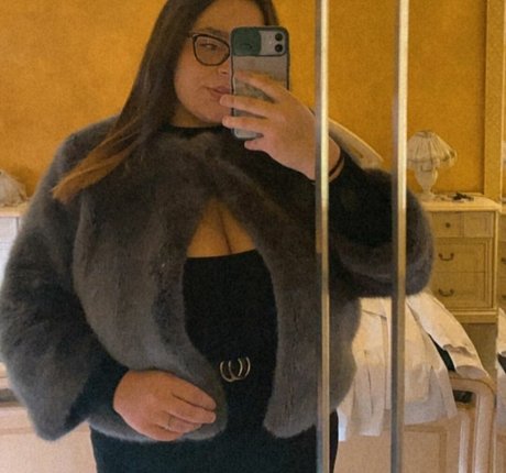 Letizia Scrivani adult model gallery