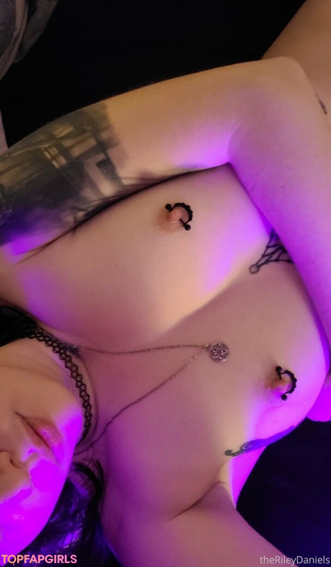 hairy pawg onlyfans erotic images