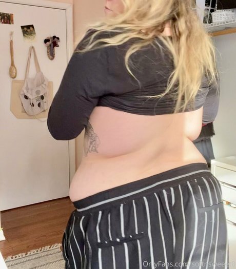 pussy milf onlyfans exclusive photo