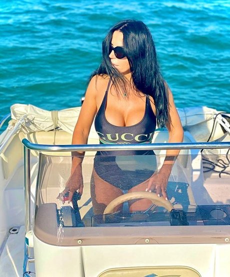 Elsa Marra pornstar naked galleries