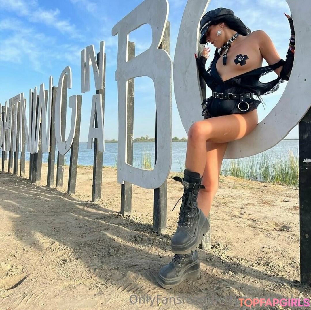kittywants2play pornstar xxx archive