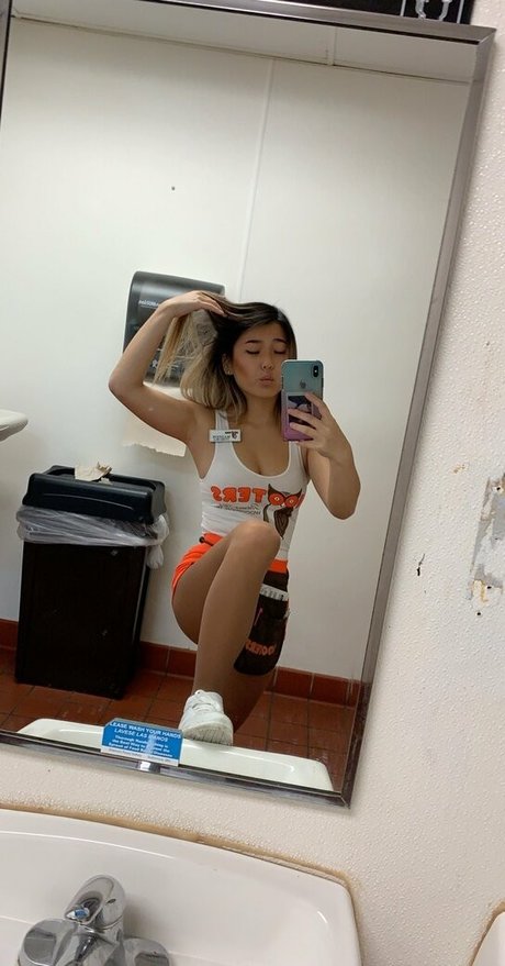 skyewrld pornographic actress pics