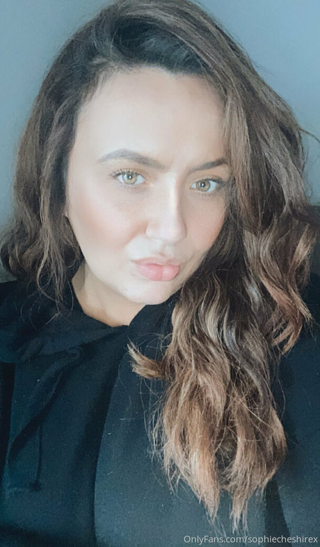 outside onlyfans art naked pic