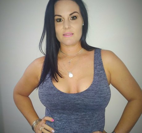 chanelbeexx pornstar exclusive pic