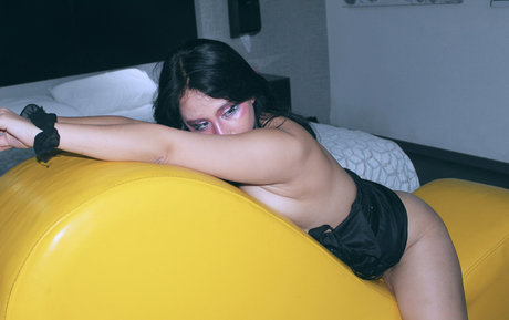 starhunter1095 xxx actress pic