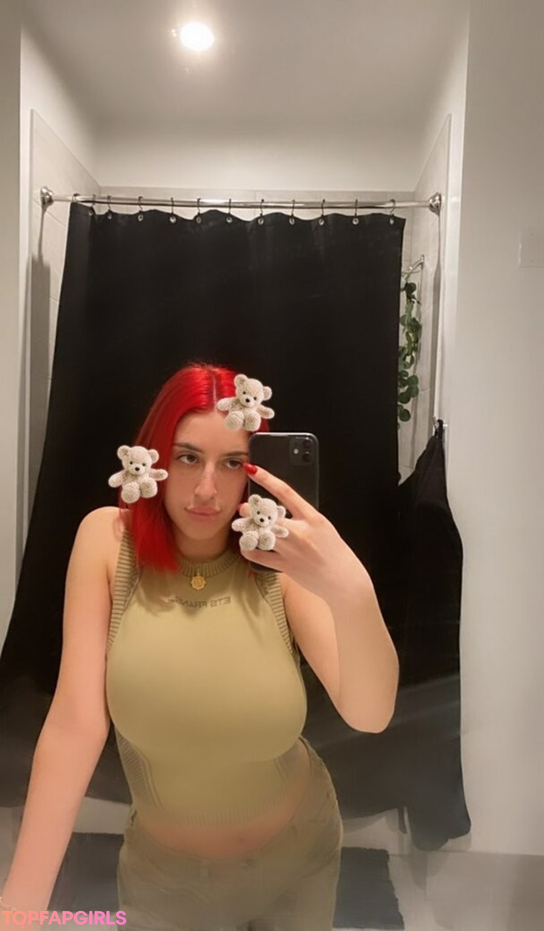 Sweet Candy free model pic