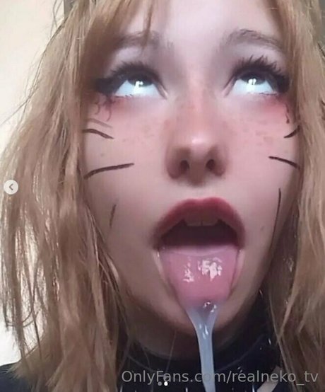 realneko tv star hot galleries