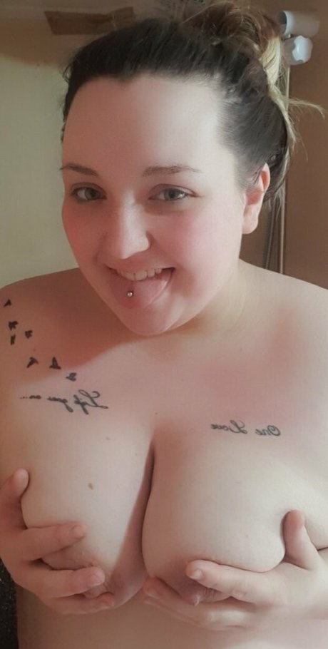 elliemartinxo star xxx gallery