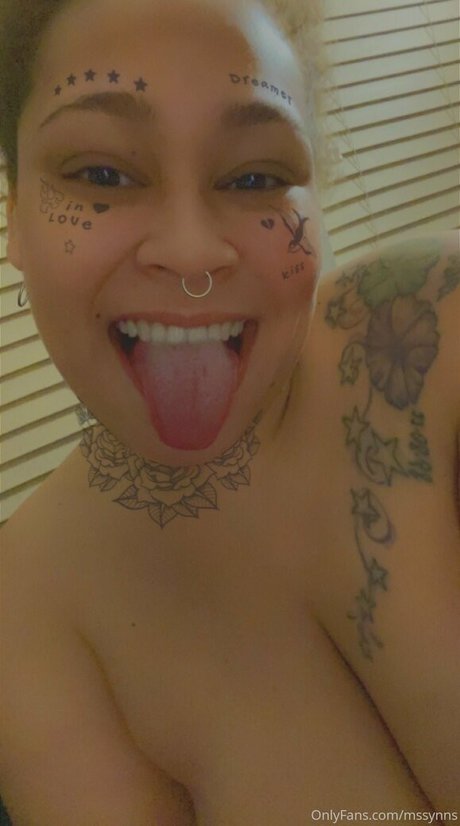 mssynns pornographic actress img