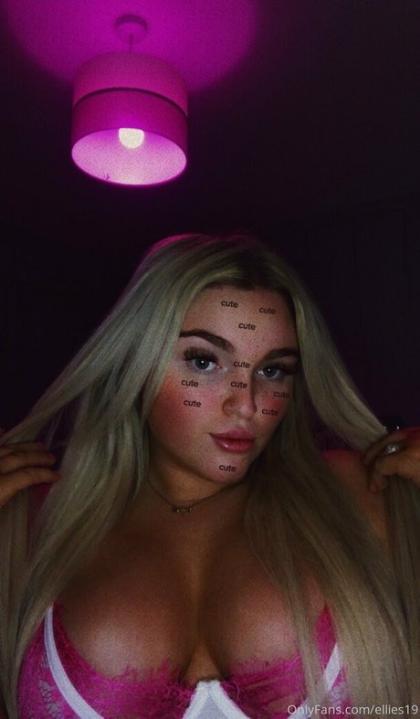 teen natural tits onlyfans free sexy pics