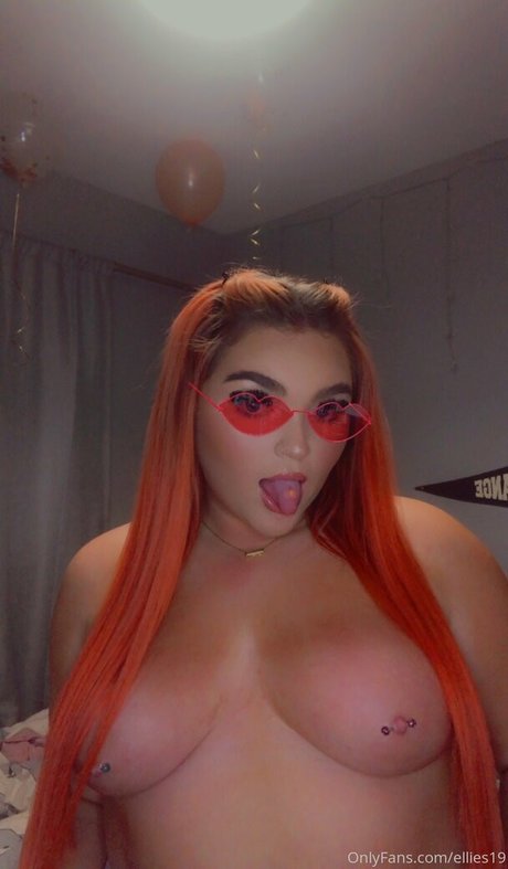 ellies19 pornstar sex img