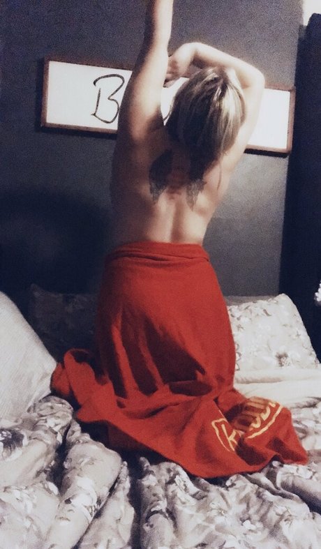 yourgalphronia sexy actress photos